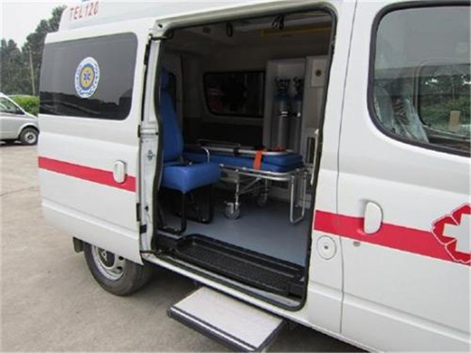 双湖救护车出租服务案例7
