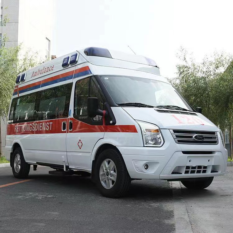 双湖行动不便者长途救护车租赁：安全转运的核心注意事项​